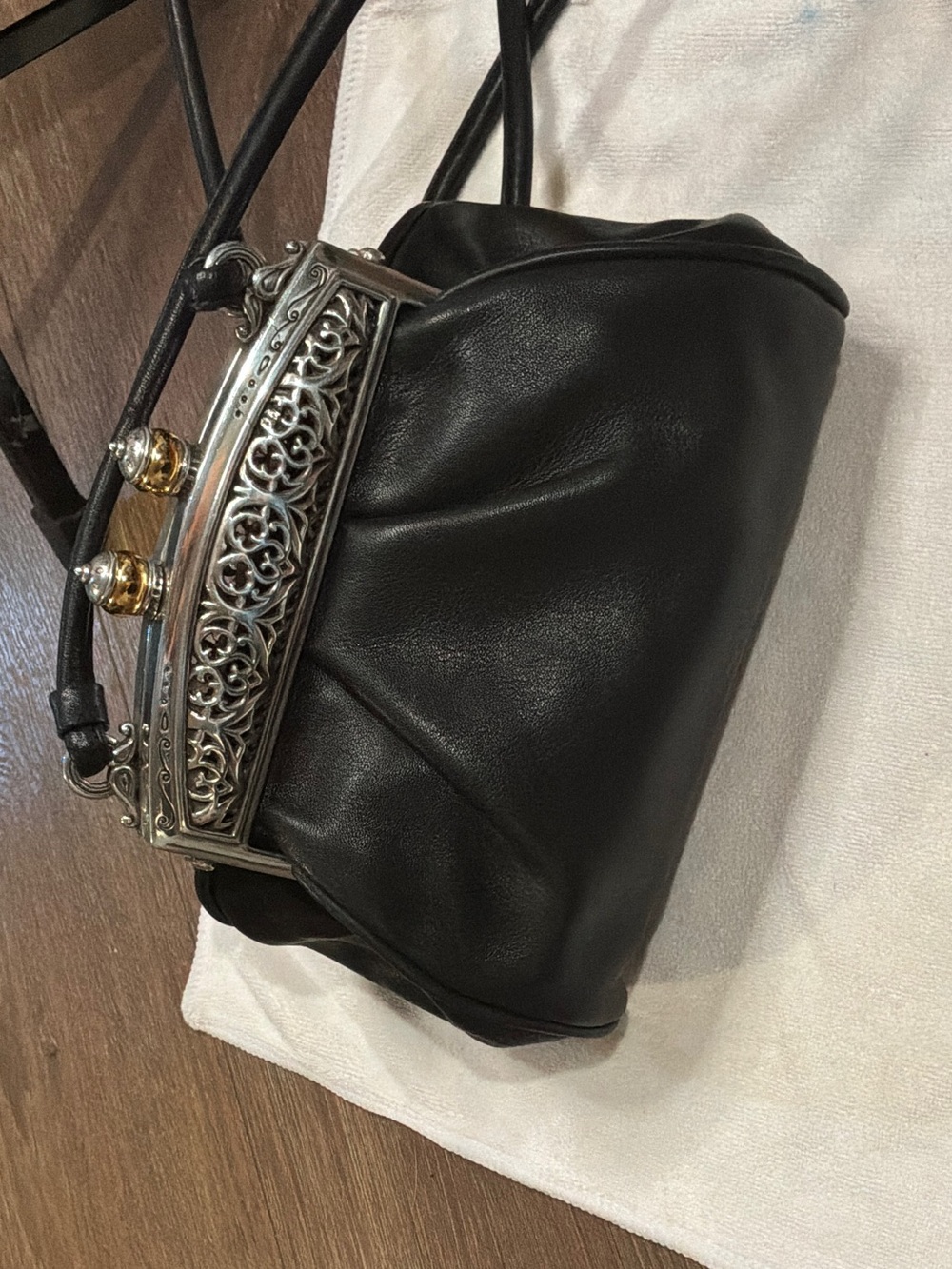 Vintage Brighton Black Leather Crossbody Clutch with Ornate Silver Frame - Picture 4 of 9